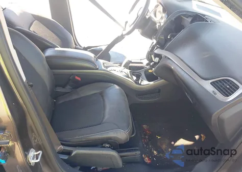 2017 Dodge Journey Crossroad Plus z USA, uszkodzony, nr VIN 3C4PDCGG8HT607964